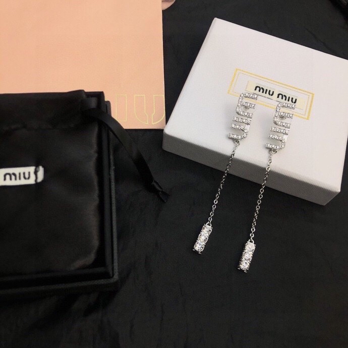 MIU MIU